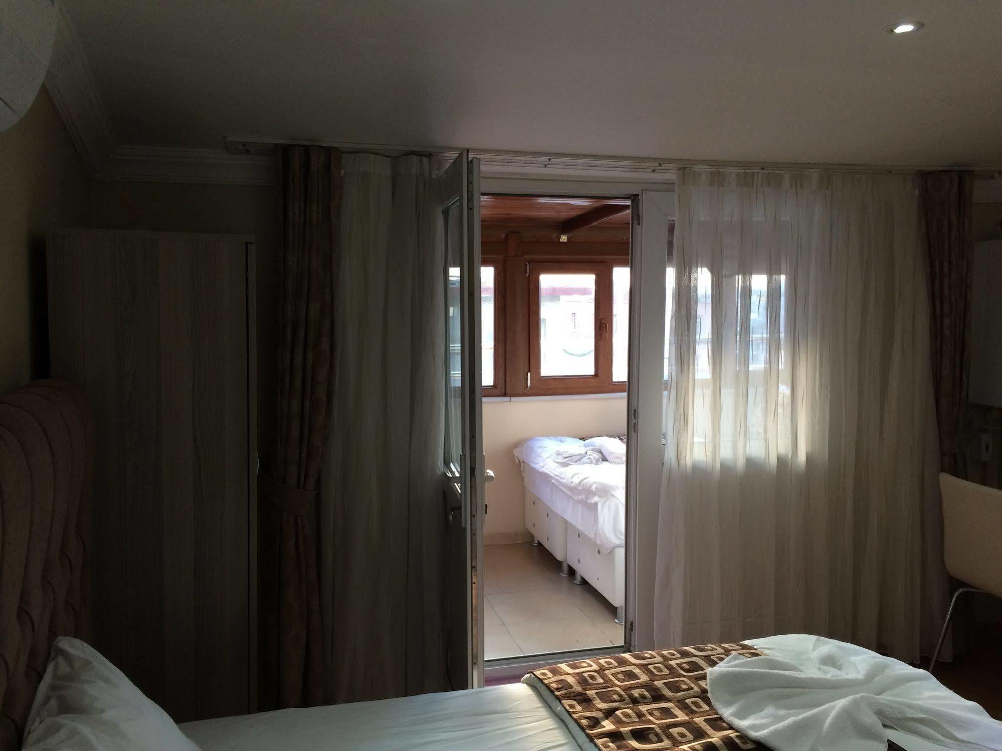 Black Bird Suite Hotel Istanbul Eksteriør billede